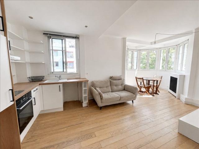 Location Appartement Rue Martin Bernard, Paris
