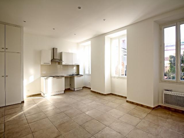 Location Appartement Rue Marx Dormoy, Marseille