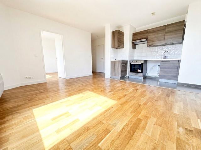Location Appartement Rue Marx Dormoy, Quincy sous Sénart