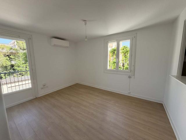Location Appartement Rue Mascard, Toulouse