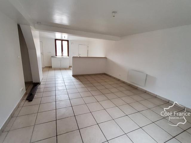 Location Appartement Rue Méhul, Givet