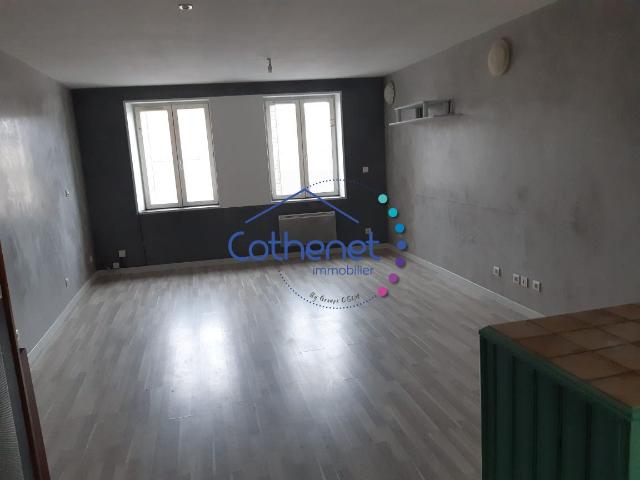 Location Appartement Rue Mercière, Cours