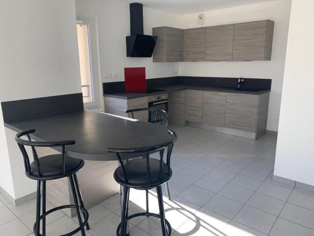 Location Appartement Rue Michel Rondet, Roche la Molière