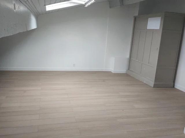 Location Appartement Rue Millière, Bordeaux