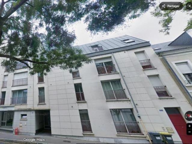 Location Appartement Rue Mirabeau, Tours