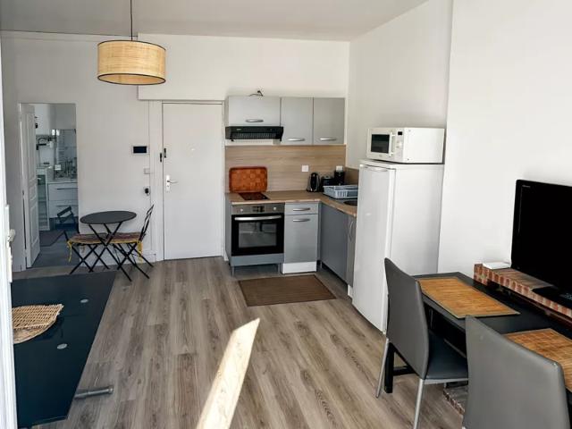 Location Appartement Rue Mirabeau, Tours