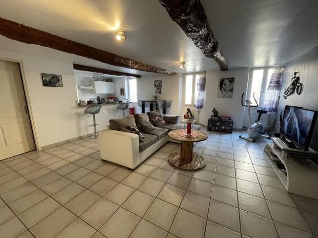 Location Appartement Rue Notre Dame, Solliès Pont