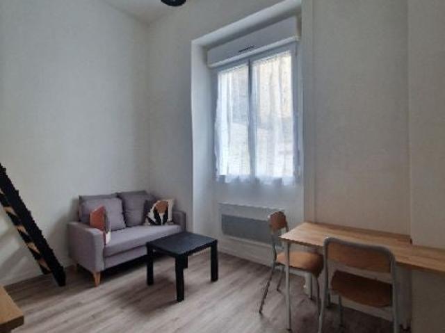 Location Appartement Rue Nominoë, Rennes