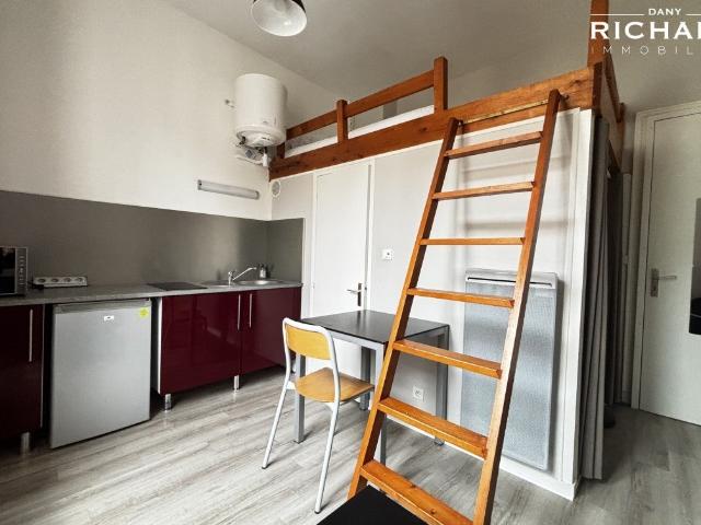 Location Appartement Rue Nominoë, Rennes