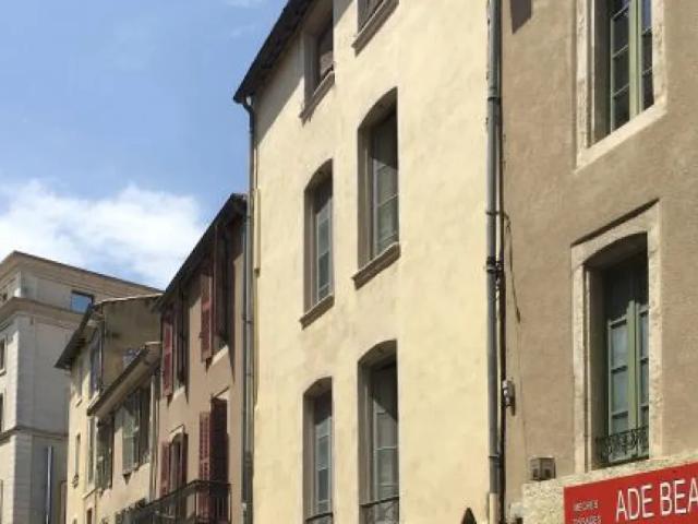 Location Appartement Rue Nationale, Nîmes