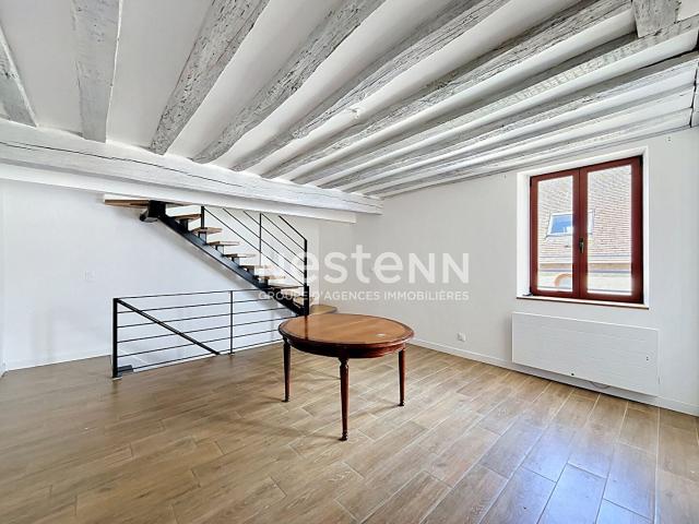 Location Appartement Rue Nationale, Angerville