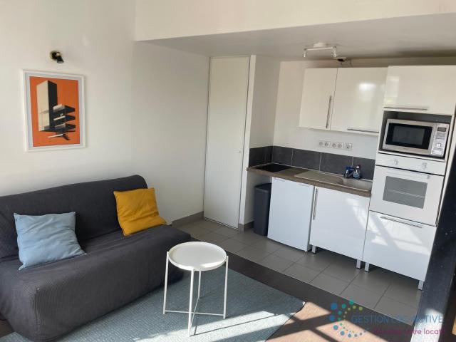 Location Appartement Rue Neuve Sainte Catherine, Marseille