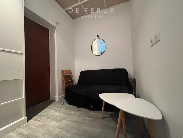 Location Appartement Rue Soufflot, Paris