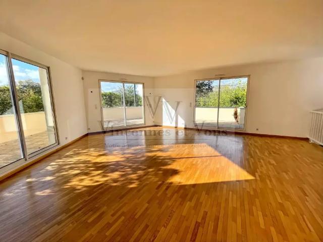 Location Appartement Rue Solférino, Saint Maur des Fossés