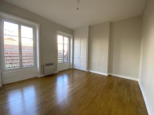Location Appartement Rue Songieu, Villeurbanne