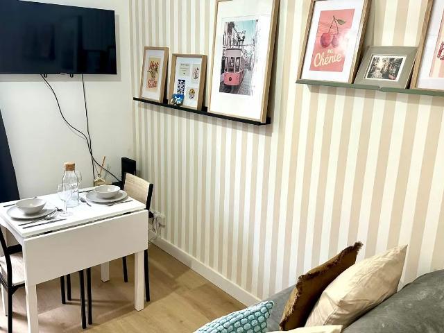 Location Appartement Rue Sauffroy, Paris
