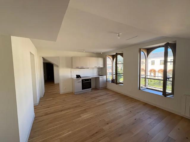 Location Appartement Rue Sagebien, Le Mans
