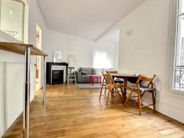 Location Appartement Rue Saint Charles, Paris