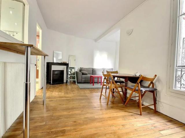 Location Appartement Rue Saint Charles, Paris