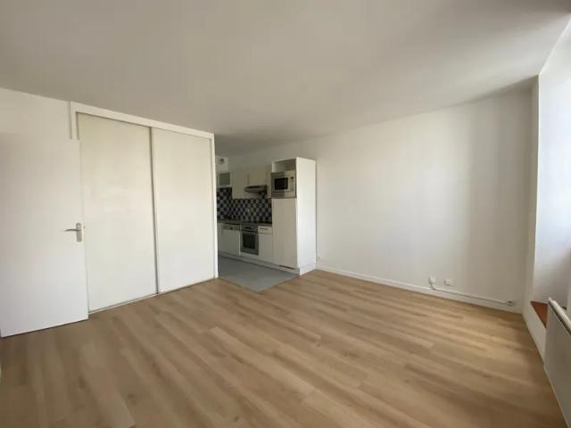 Location Appartement Rue Saint Claude, La Rochelle