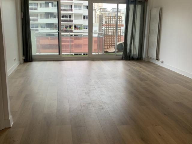Location Appartement Rue Saint Amand, Paris