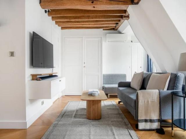 Location Appartement Rue Saint Augustin, Paris