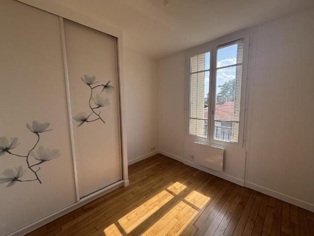 Location Appartement Rue Saint Exupéry, Colombes
