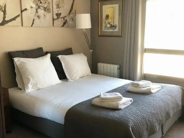 Location Appartement Rue Saint Ferdinand, Paris