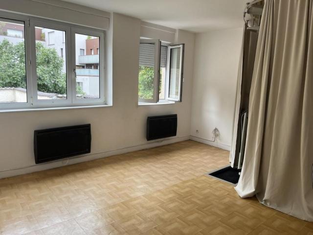 Location Appartement Rue Saint Firmin, Lille
