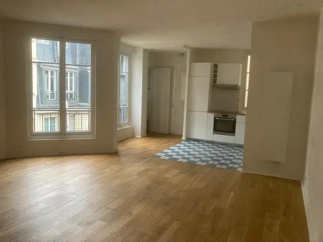 Location Appartement Rue Saint Florentin, Paris