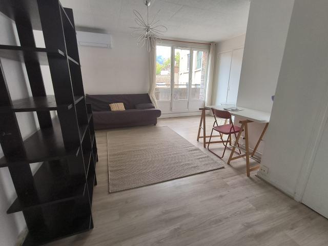 Location Appartement Rue Saint François, Grenoble