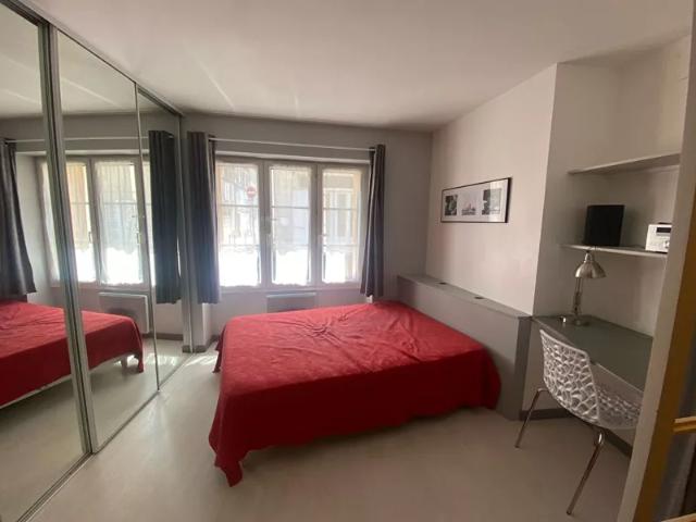 Location Appartement Rue Saint François, La Rochelle