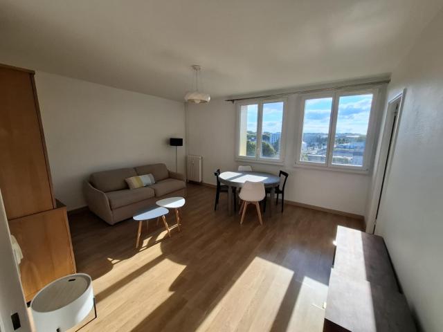 Location Appartement Rue Saint Fuscien, Amiens