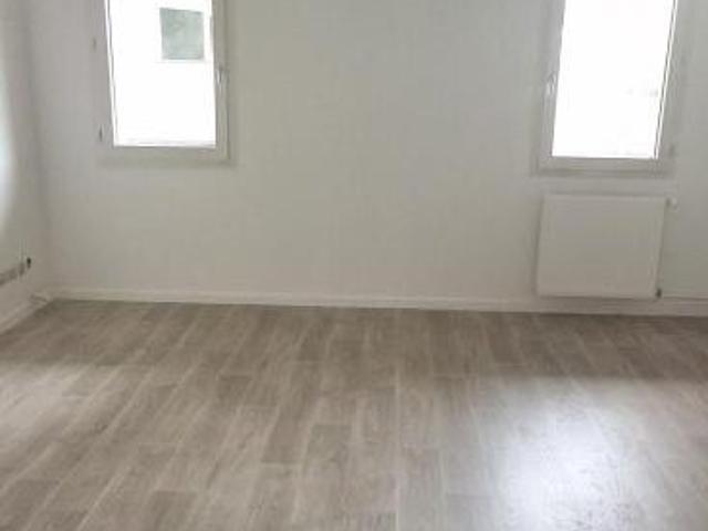 Location Appartement Rue Saint Honoré, Bourgoin Jallieu