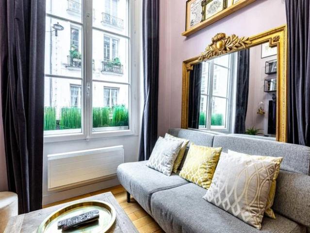 Location Appartement Rue Saint Honoré, Paris