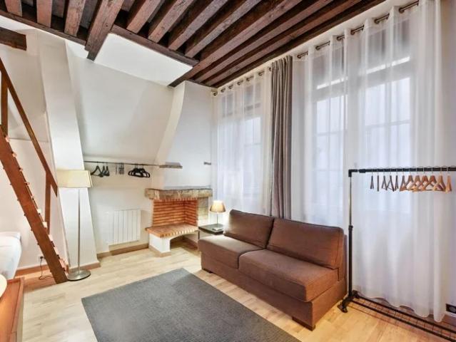 Location Appartement Rue Saint Honoré, Paris