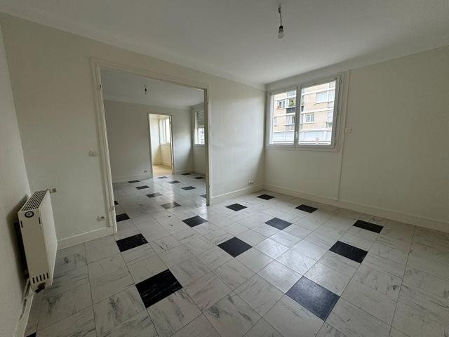Location Appartement Rue Saint Jean, Caen