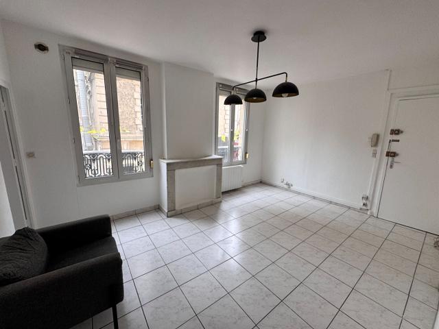 Location Appartement Rue Saint Jean, Caen