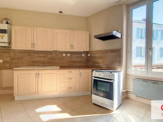 Location Appartement Rue Saint Jean, Montluçon