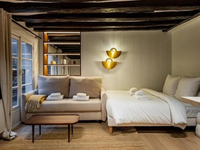 Location Appartement Rue Saint Louis en l'Île, Paris