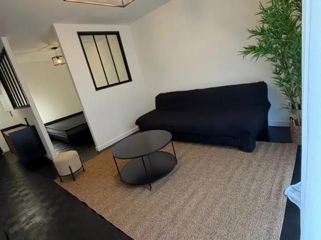 Location Appartement Rue de Lacédémone, Marseille