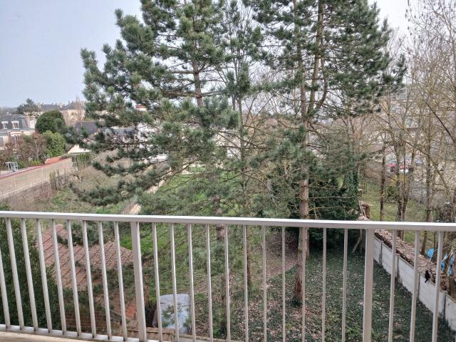 Location Appartement Rue Saint Lubin, Chartres