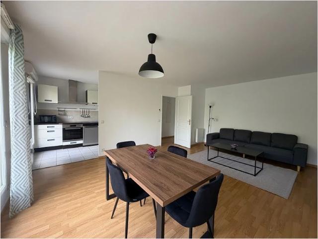 Location Appartement Rue Saint Luc, Lille
