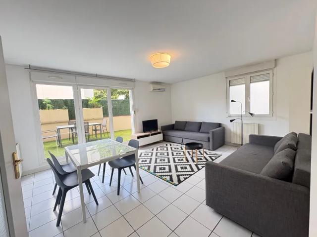 Location Appartement Rue Saint Mathieu, Lyon
