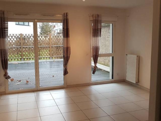 Location Appartement Rue Saint Maurice, Lyon