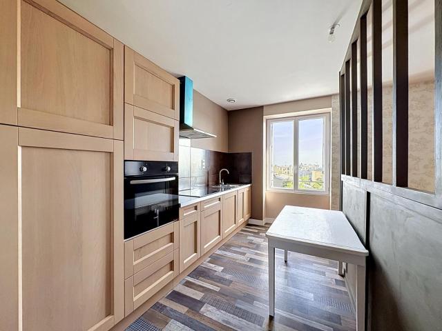 Location Appartement Rue Saint Marc, Brest