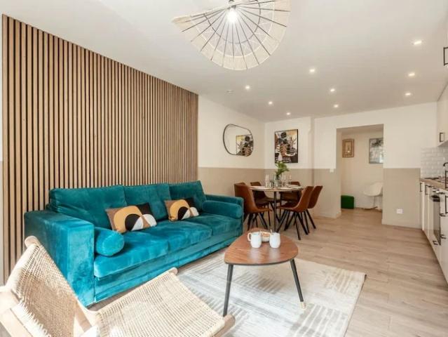 Location Appartement Rue Saint Marc, Paris
