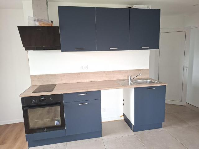 Location Appartement Rue Saint Nicolas, Montfort sur Meu