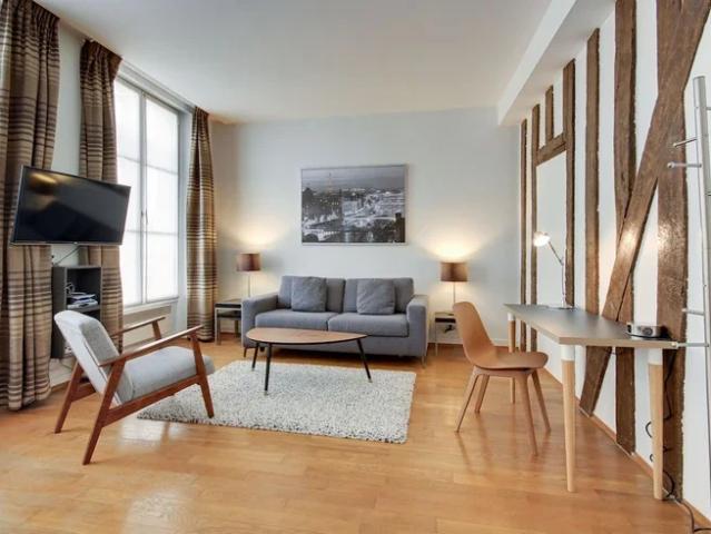 Location Appartement Rue Saint Sauveur, Paris