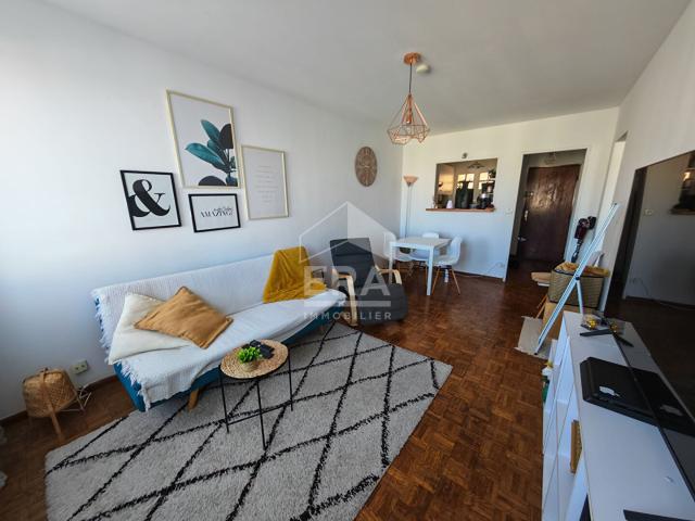 Location Appartement Rue Saint Pierre, Marseille